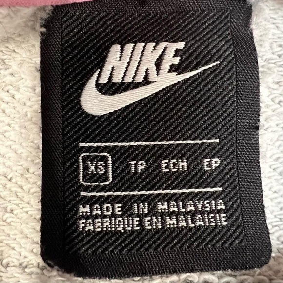 Nike Sportswear Gray Oversized Logo Sweatshirt Women's Crewneck Pullover XS - Picture 8 of 10